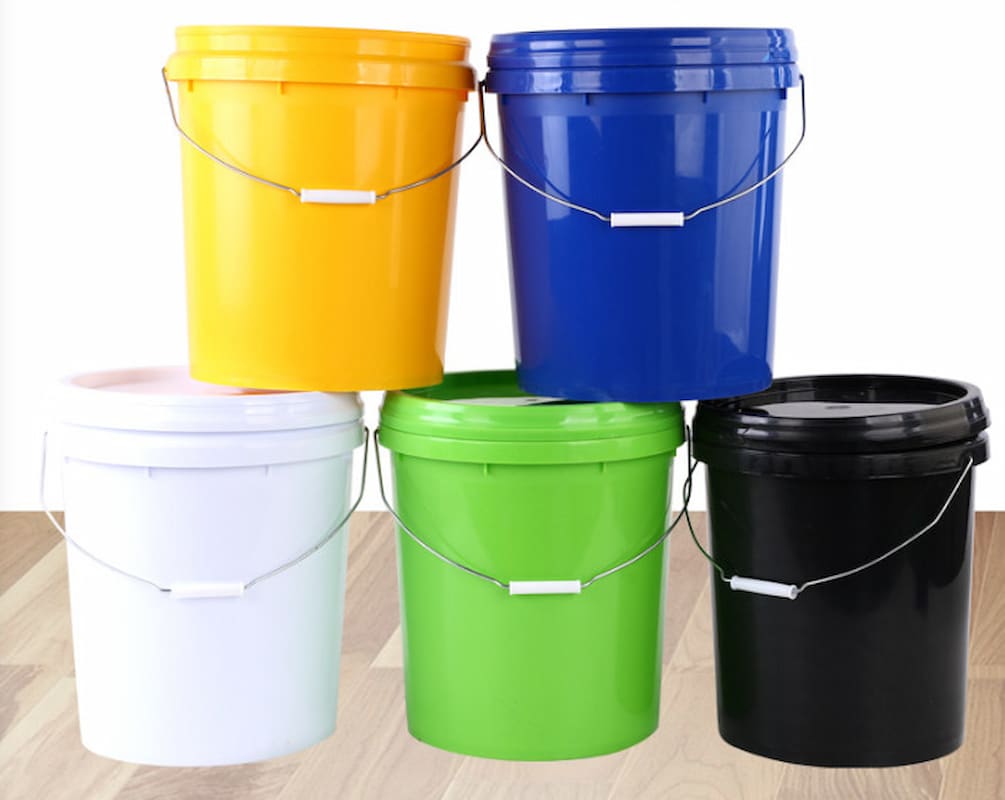 سطل پلاستیکی بزرگ درب دار محکم مناسب مصارف گسترده
